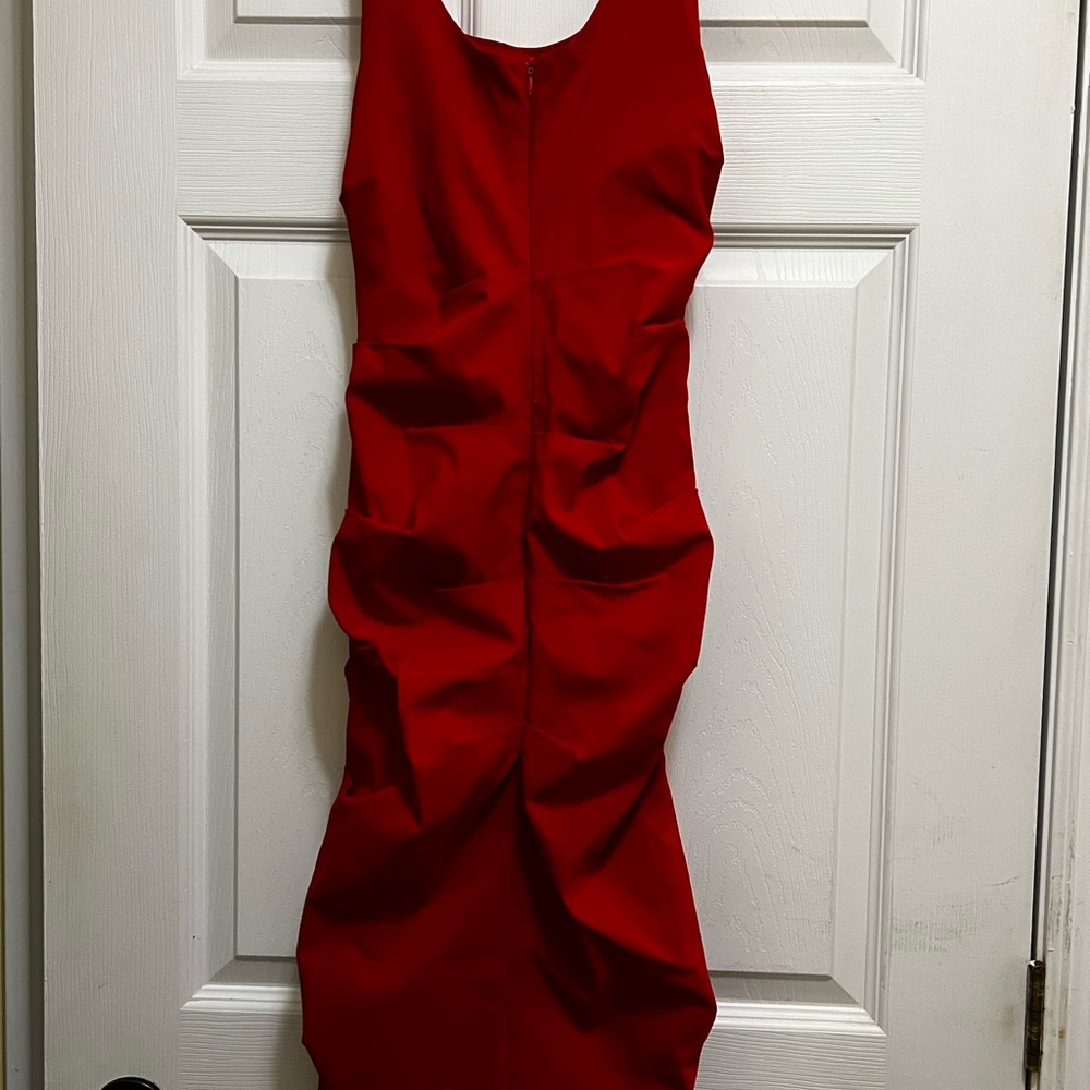 Papillon Red Midi Dress - Picture 2 of 4